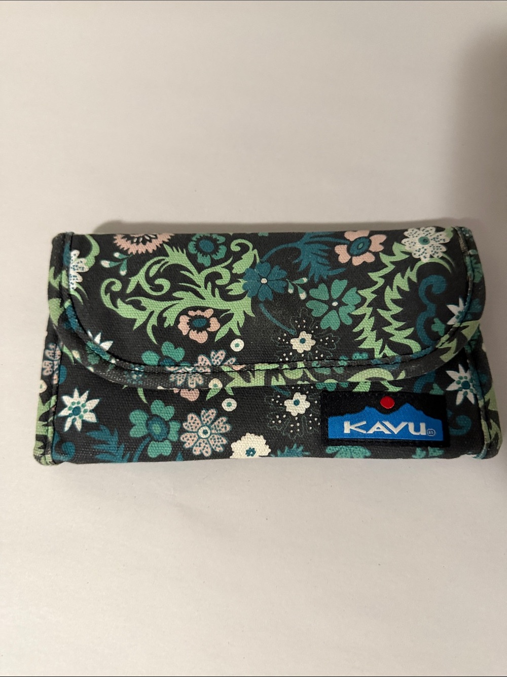 Kavu Teal Floral Tri-Fold Wallet with Black Trim